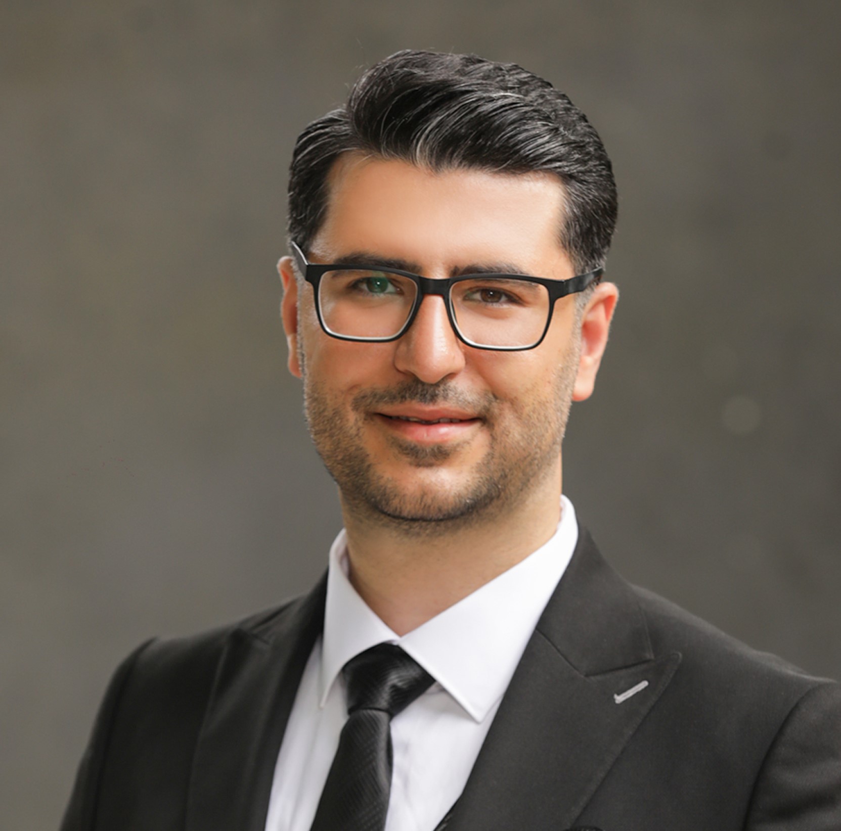 Dr. Alireza Sharafshah (Associate Editor)